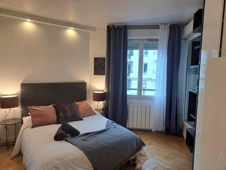 Appartement Aux Portes De Paris Et 5 Minutes Du Metro Charenton-le-Pont Eksteriør bilde