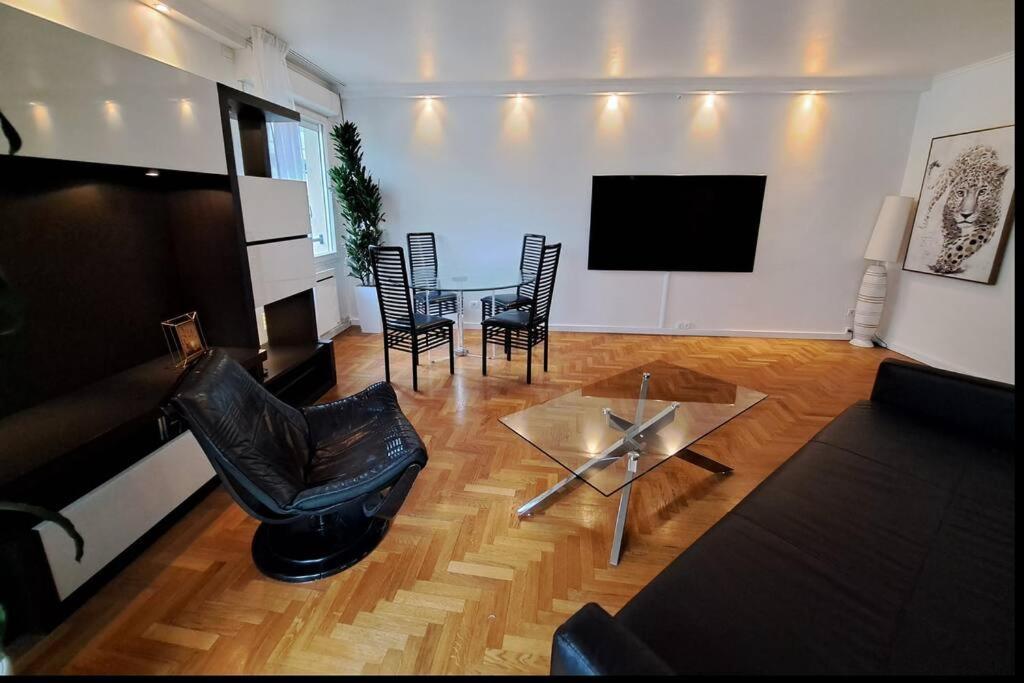 Appartement Aux Portes De Paris Et 5 Minutes Du Metro Charenton-le-Pont Eksteriør bilde