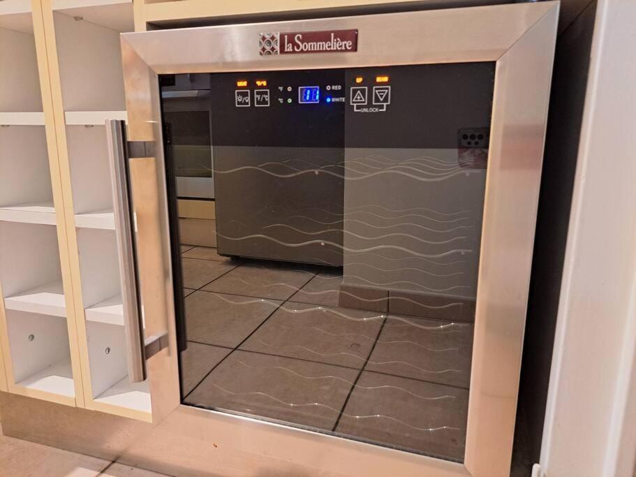 Appartement Aux Portes De Paris Et 5 Minutes Du Metro Charenton-le-Pont Eksteriør bilde